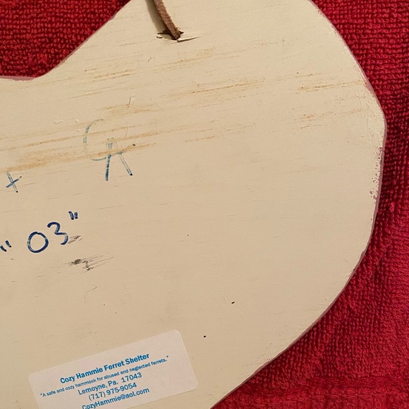 COPY-Handmade wooden decorative plaque “My ferret saw it…wanted it…and stole it! - Picture 11 of 11